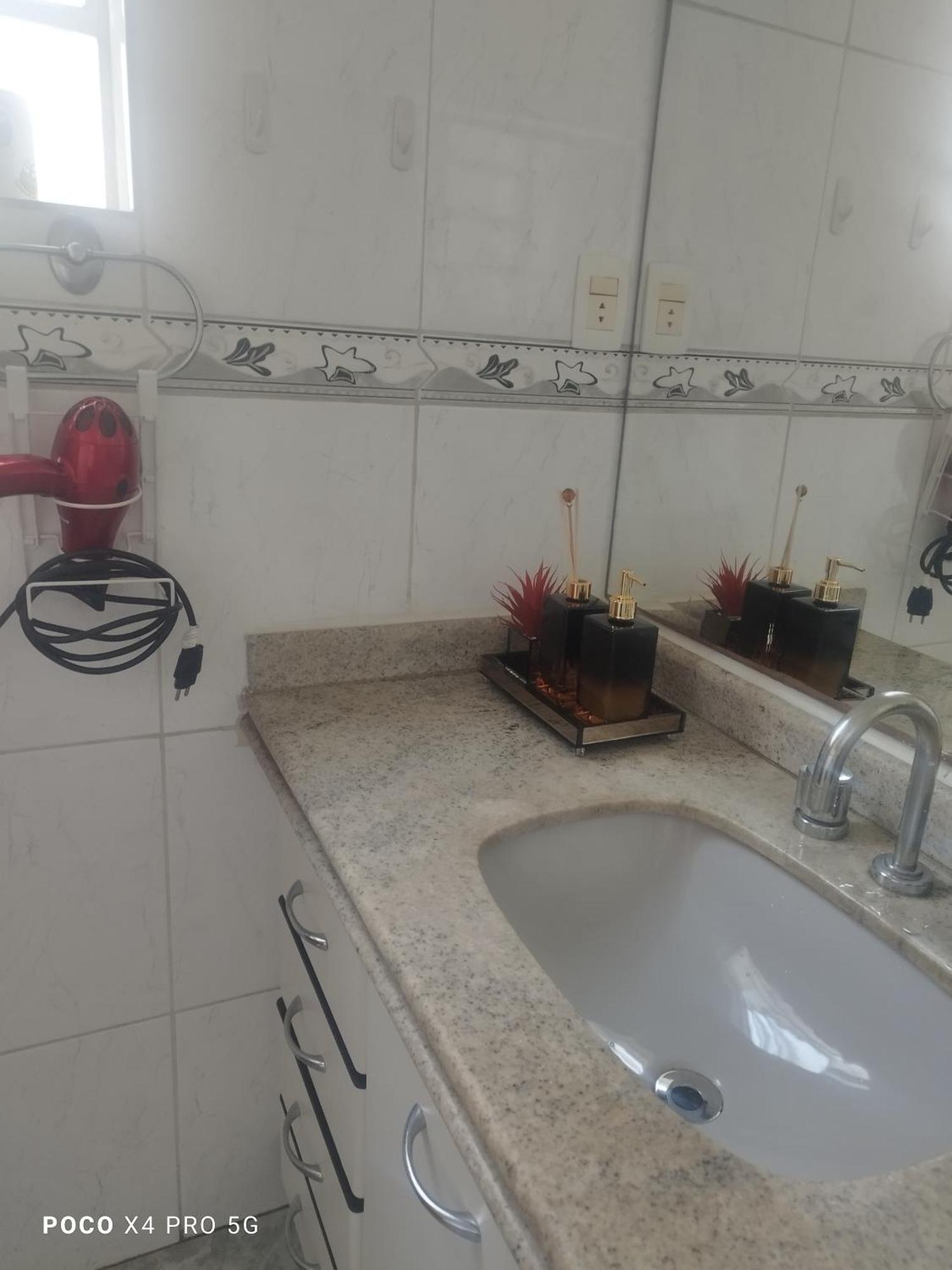 Quarto Suite -Em Apartamento Familiar Бело Оризонти Екстериор снимка